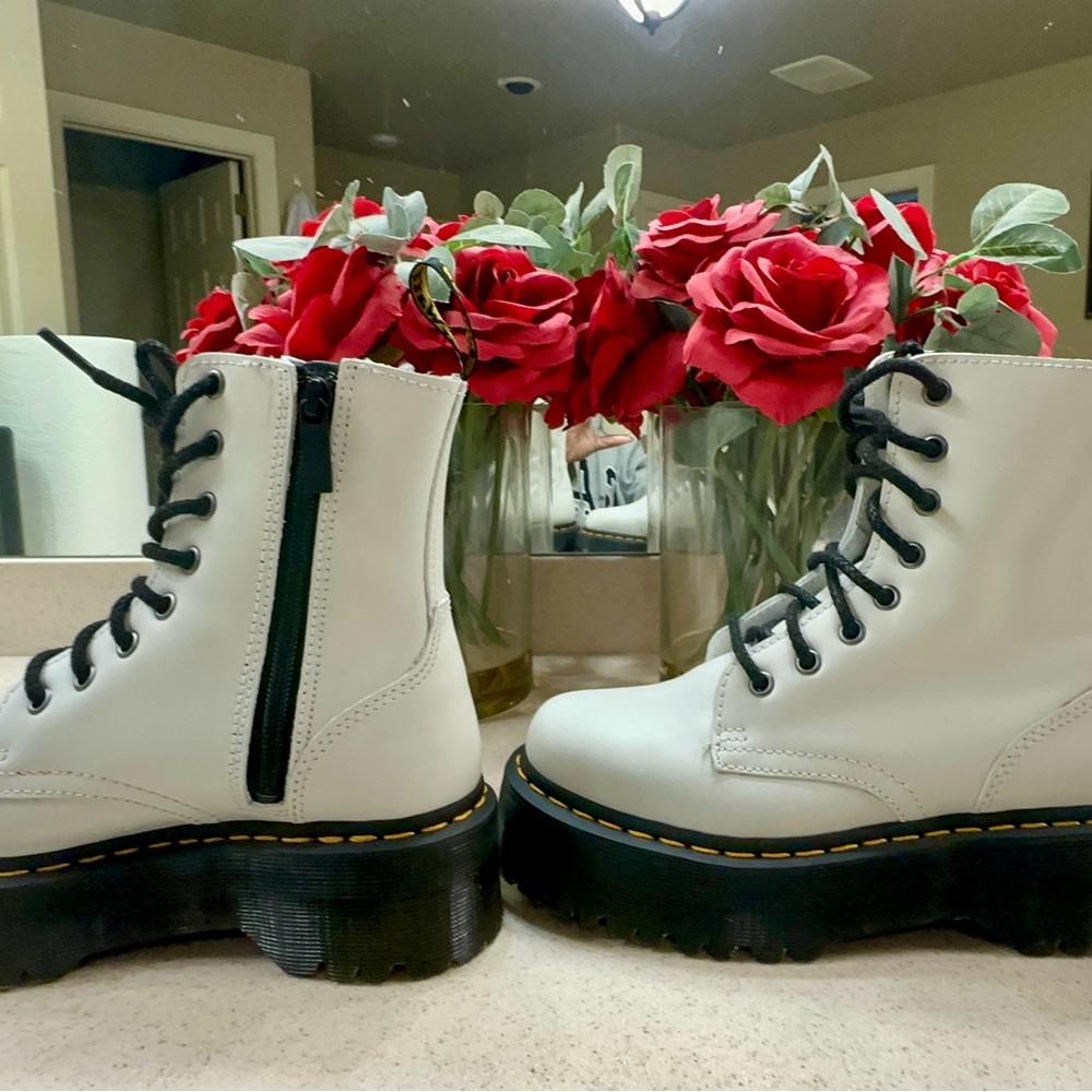 White Women's Boots